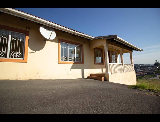 3 BEDROOM HOUSE RENTED IN UMHLATUZANA